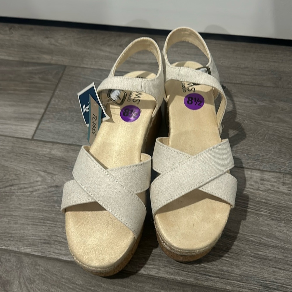Toms Wedges